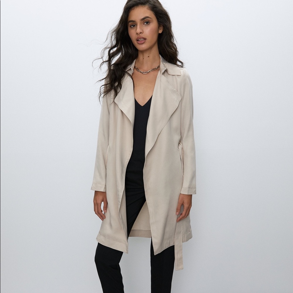 Aritzia Babaton Maximo Tan Trench Coat